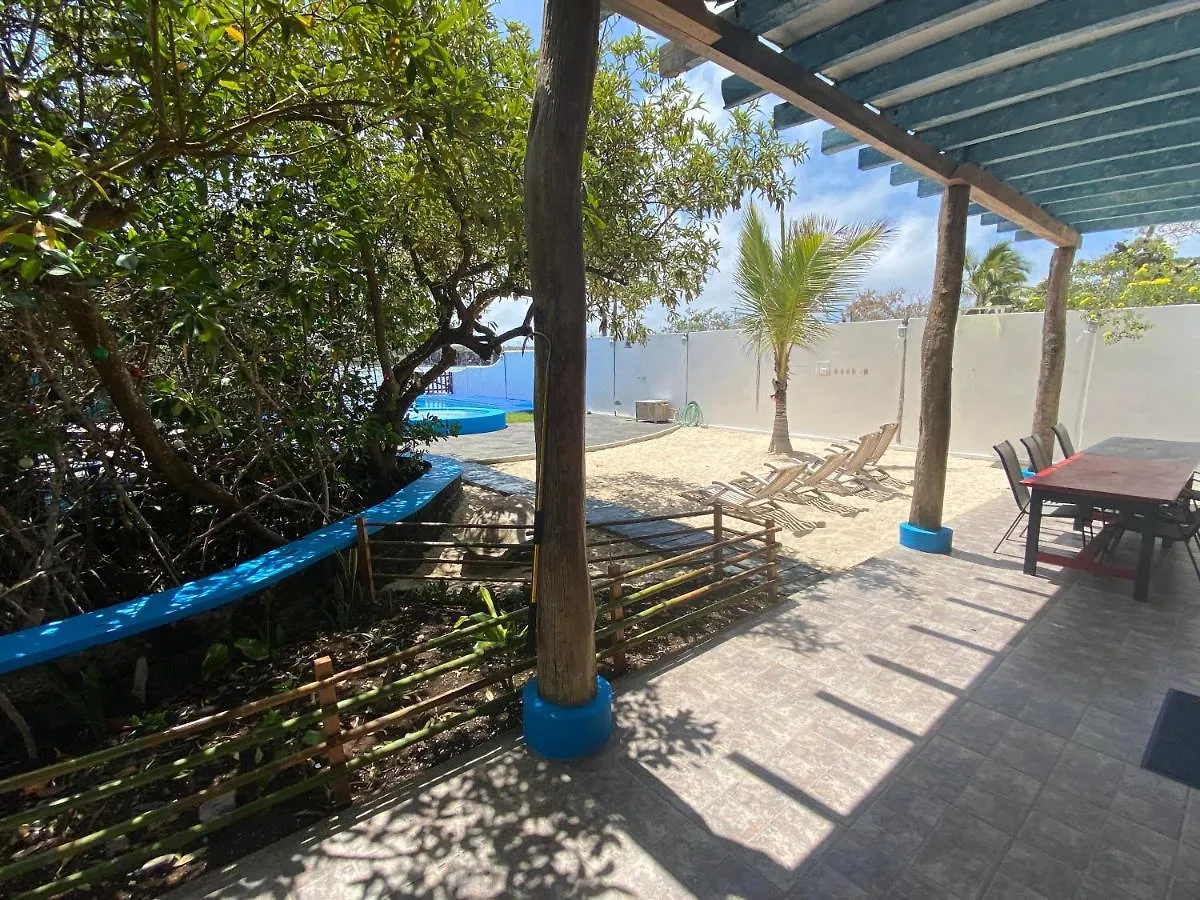 Villa Bay House Puerto Ayora  Ecuador